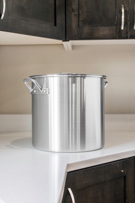 camp-chef-32-quart-turkey-fryer-pot